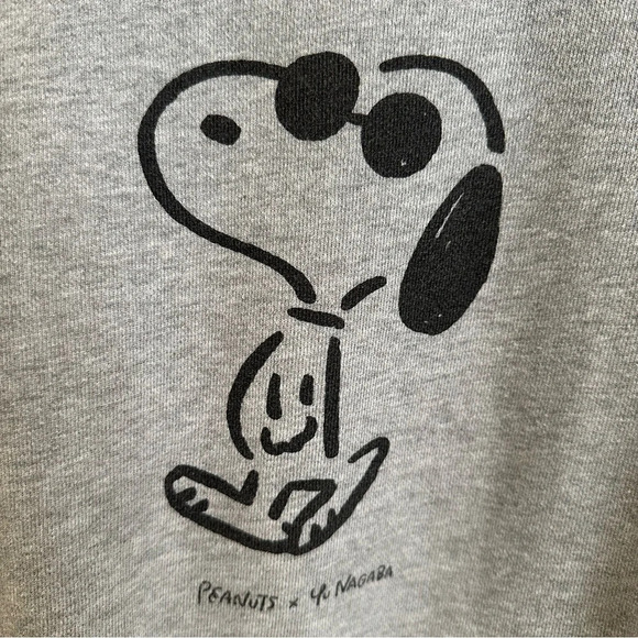 Uniqlo Kids 11-12 Peanuts X Yu Nagaba Gray Snoopy Crewneck Sweatshirt Joe Cool - Picture 3 of 6